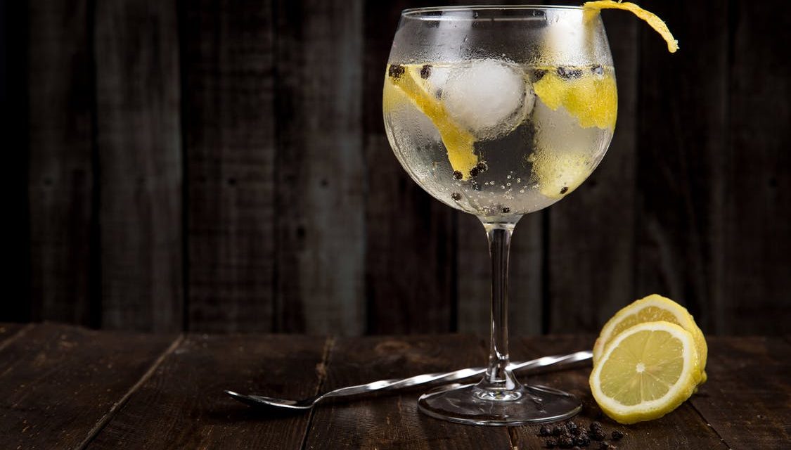 Gin-eksperter, gin-festivaler, gin-producenter – ginnen tager over i Danmark